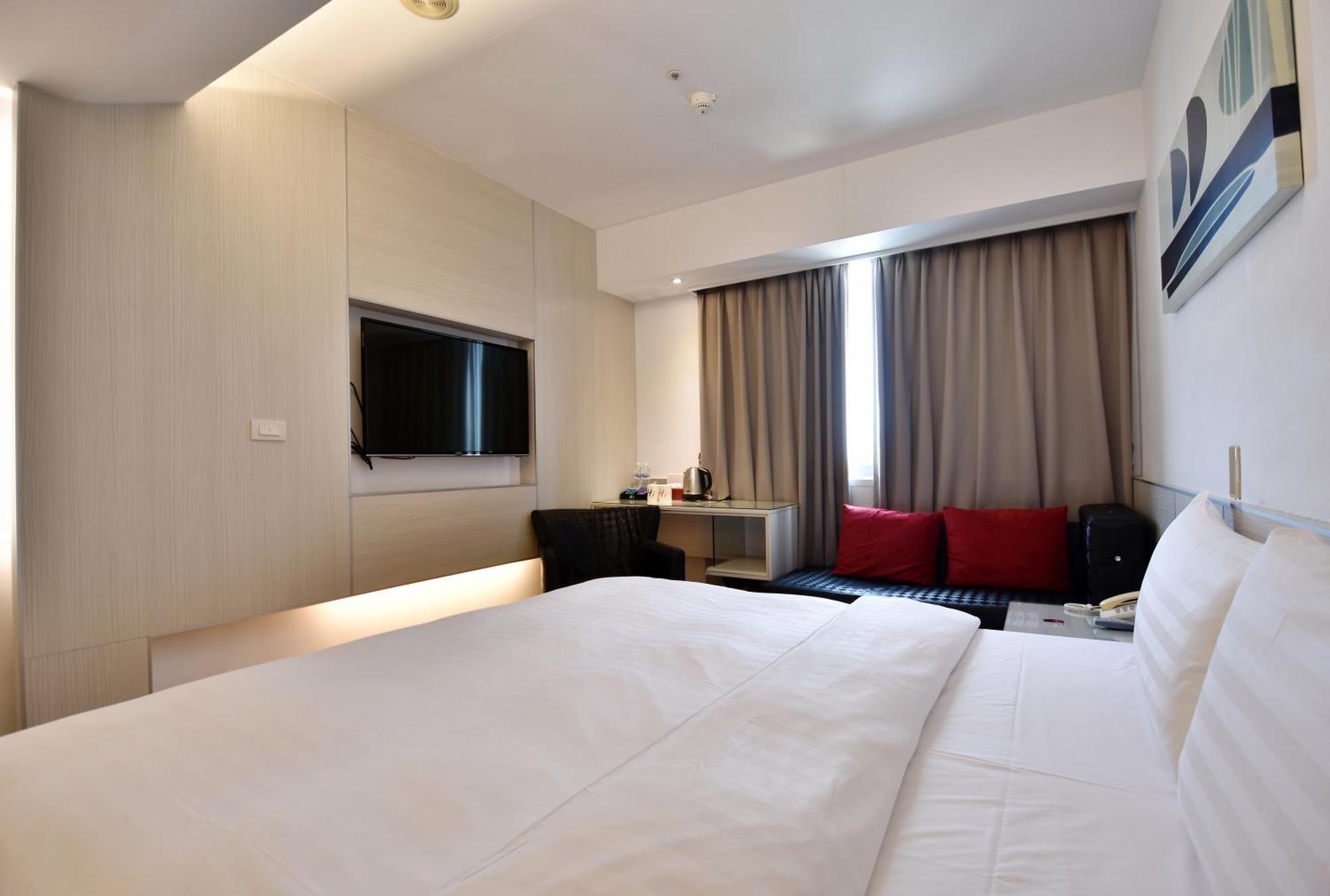 Hotel Hi - Xinmin Τσιάγι Εξωτερικό φωτογραφία