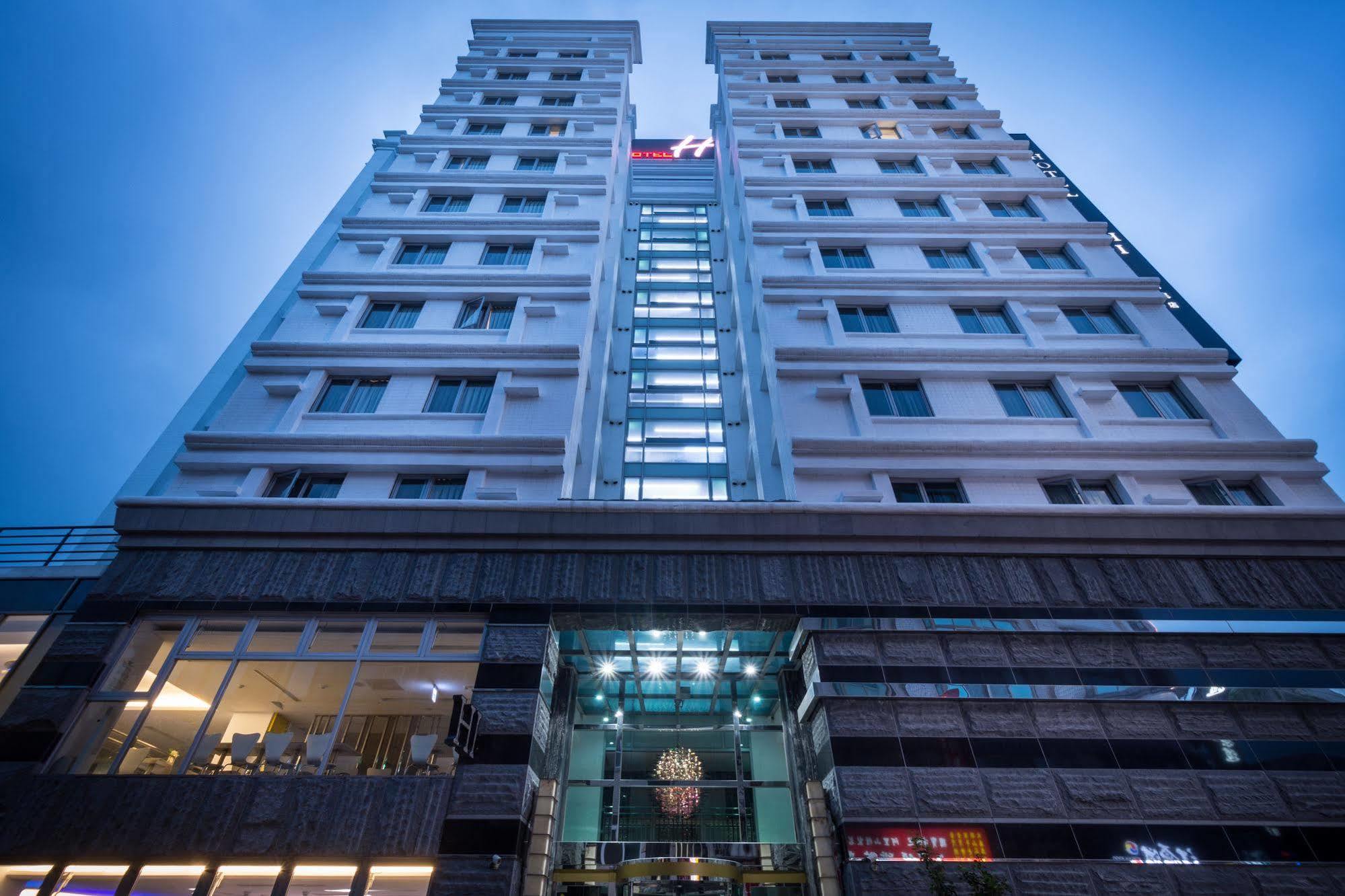 Hotel Hi - Xinmin Τσιάγι Εξωτερικό φωτογραφία